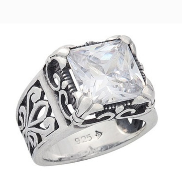 Silpada Jewelry - Silpada Sterling Silver Uptown Scrolled Ring